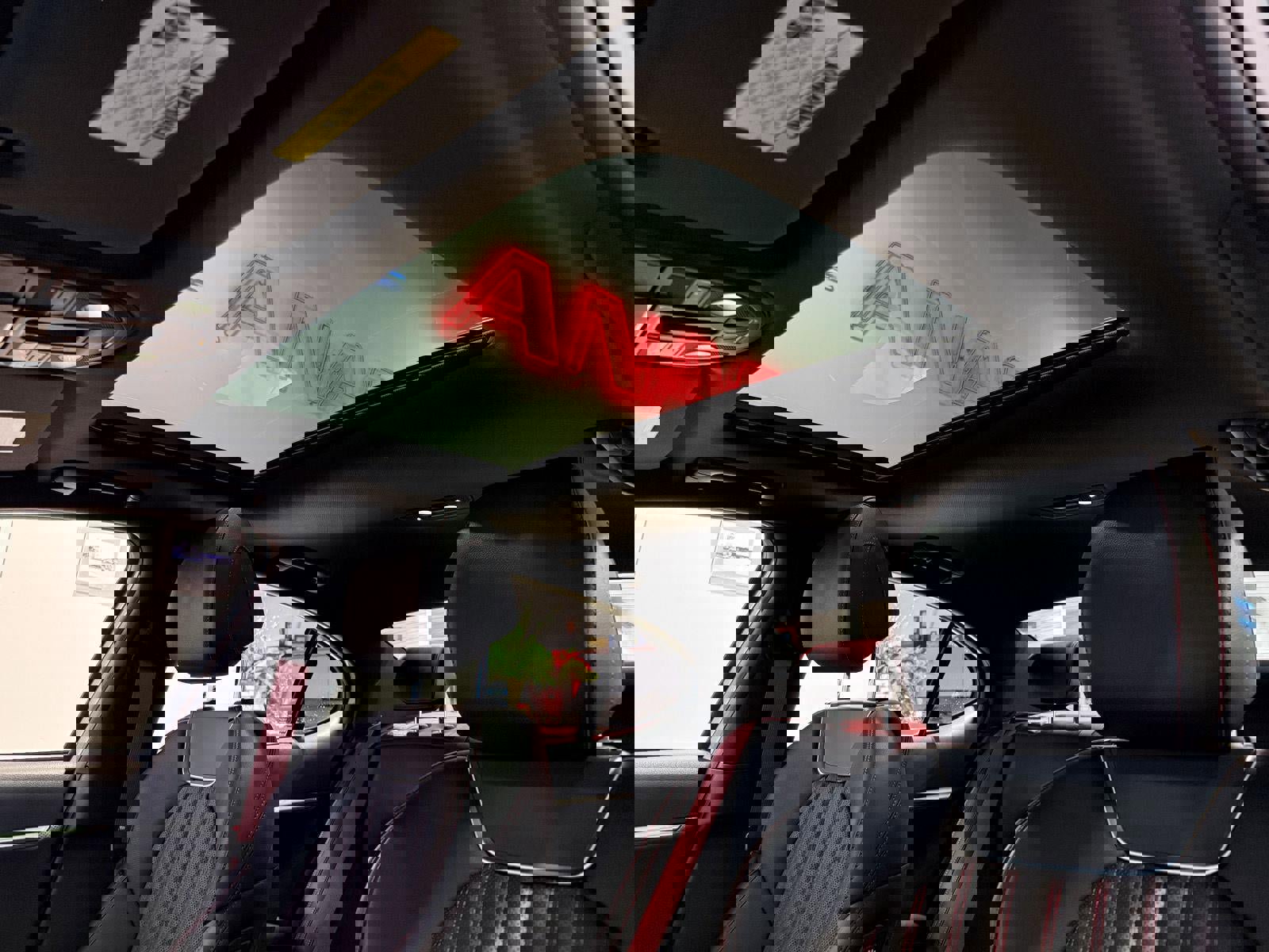 Used 2023 Genesis G70 2.0T w/ Sport Prestige Package image 30