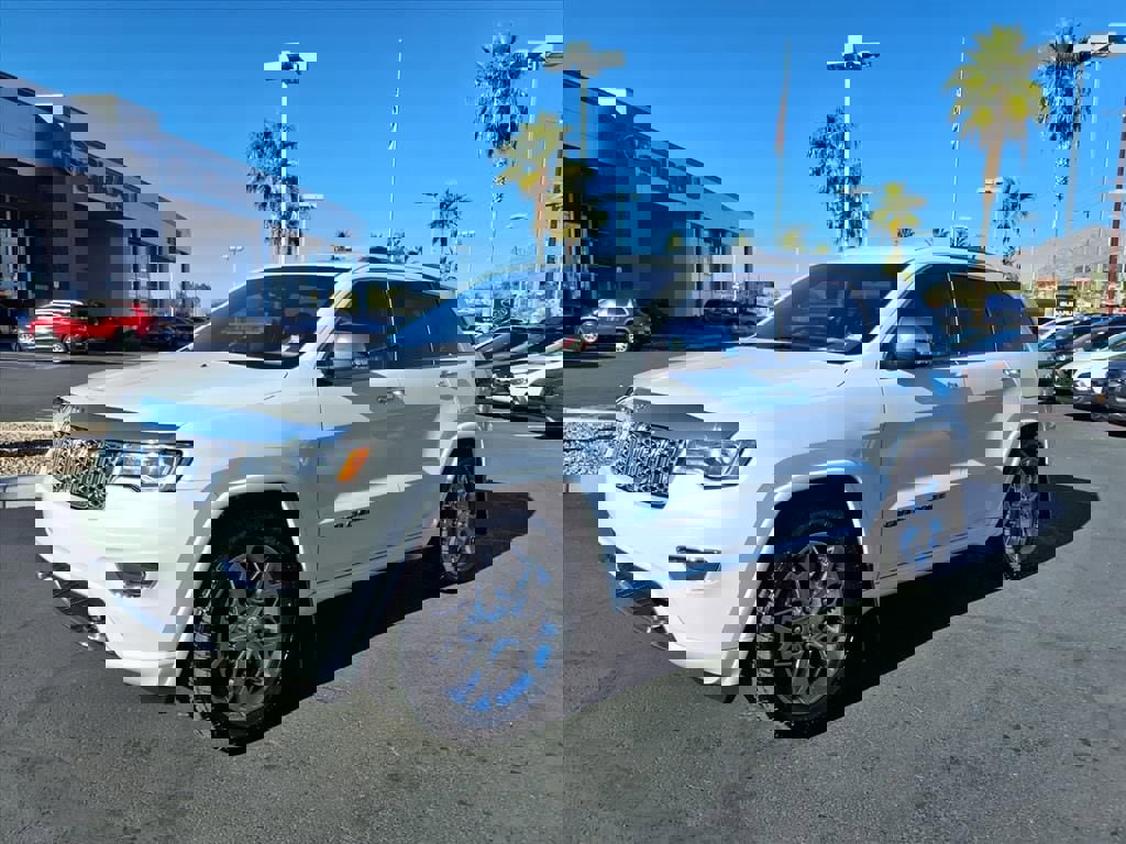 Used 2020 Jeep Grand Cherokee Overland image 9