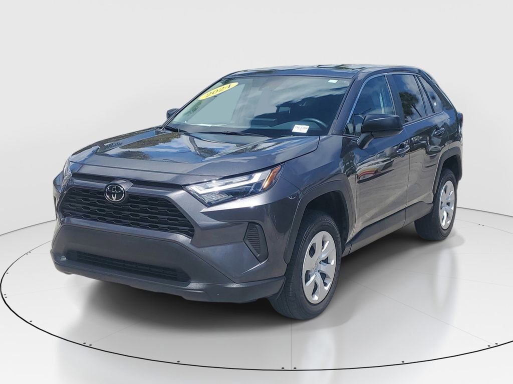 Used 2024 Toyota RAV4 LE image 3