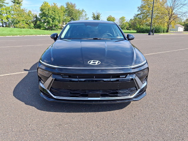 Used 2024 Hyundai Sonata SEL AWD/4WD image 3