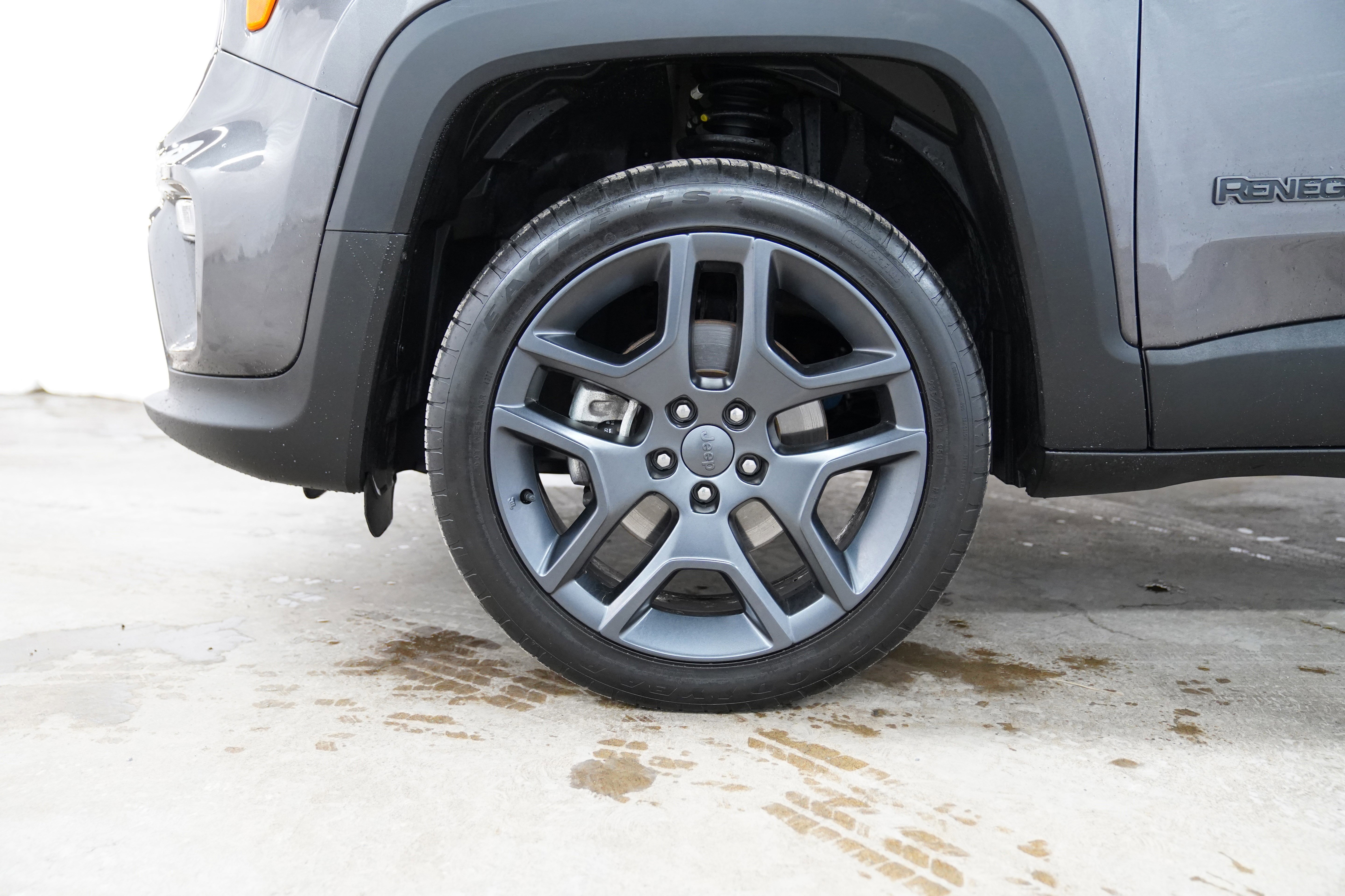 Used 2021 Jeep Renegade Latitude image 15