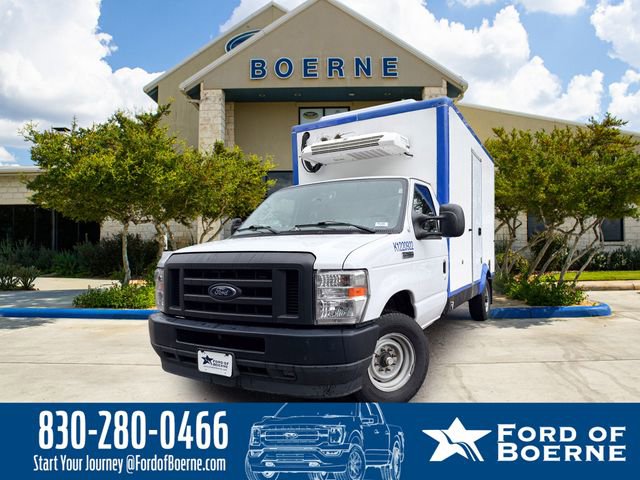Used 2023 Ford E-350 and Econoline 350 Super Duty w/ Power Windows & Locks Group RWD image 1
