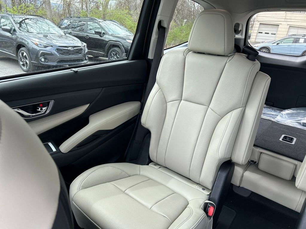 New 2026 Subaru Ascent Limited image 12