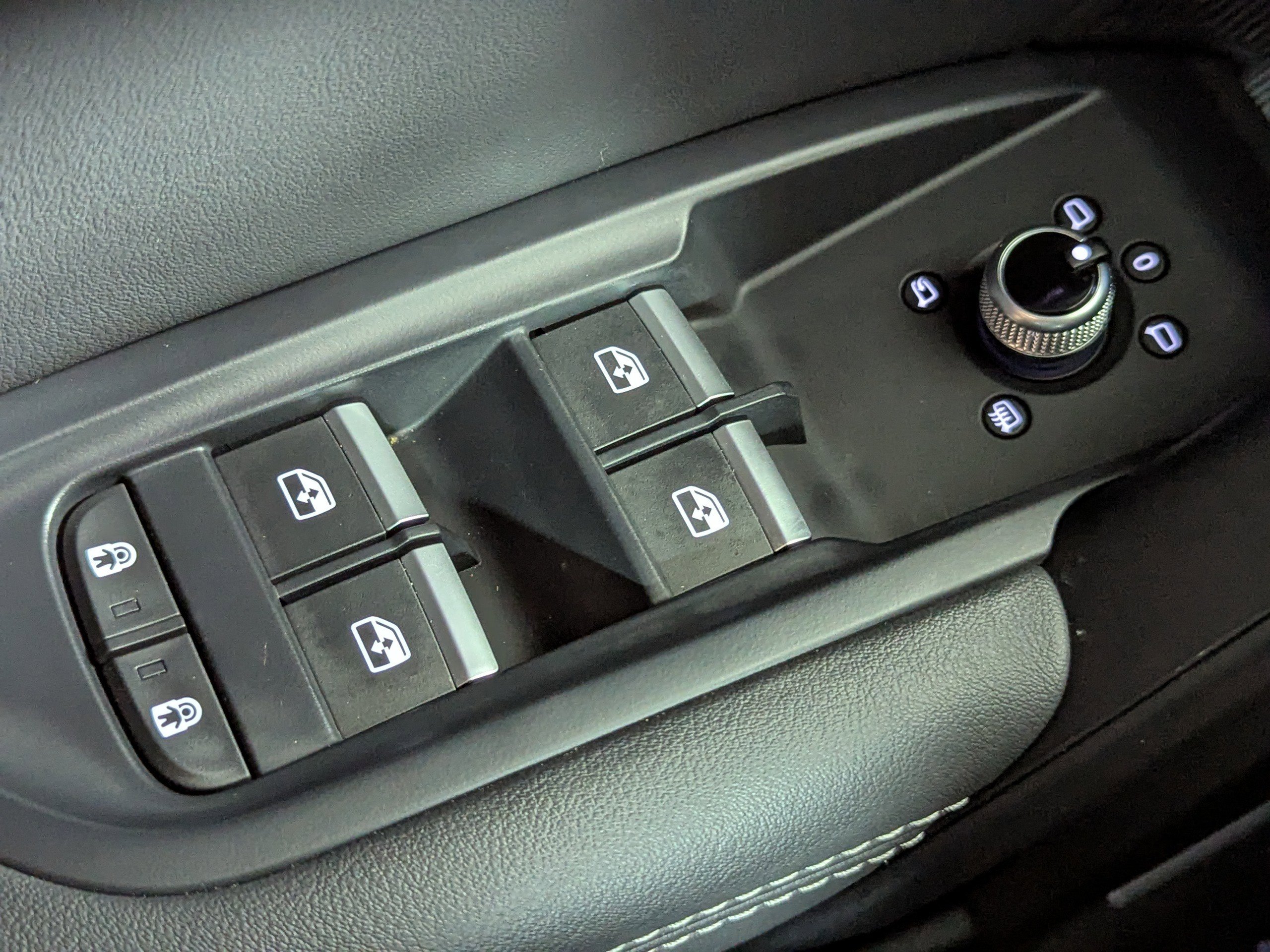 Certified 2025 Audi Q5 2.0T Premium Plus w/ Premium Plus Package image 23