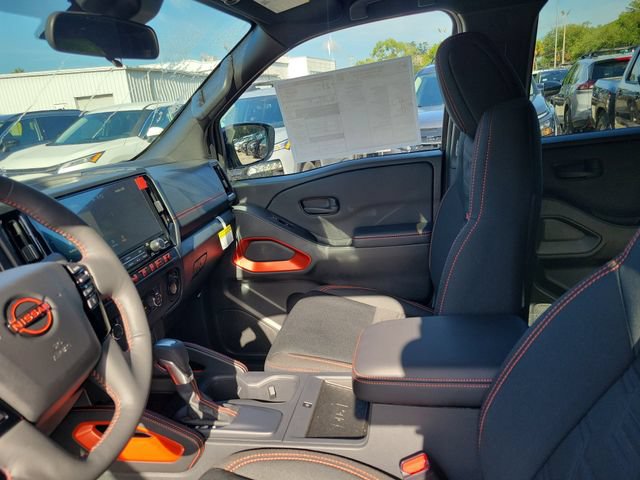 New 2026 Nissan Frontier Pro-X w/ Pro-X Convenience Package RWD image 8