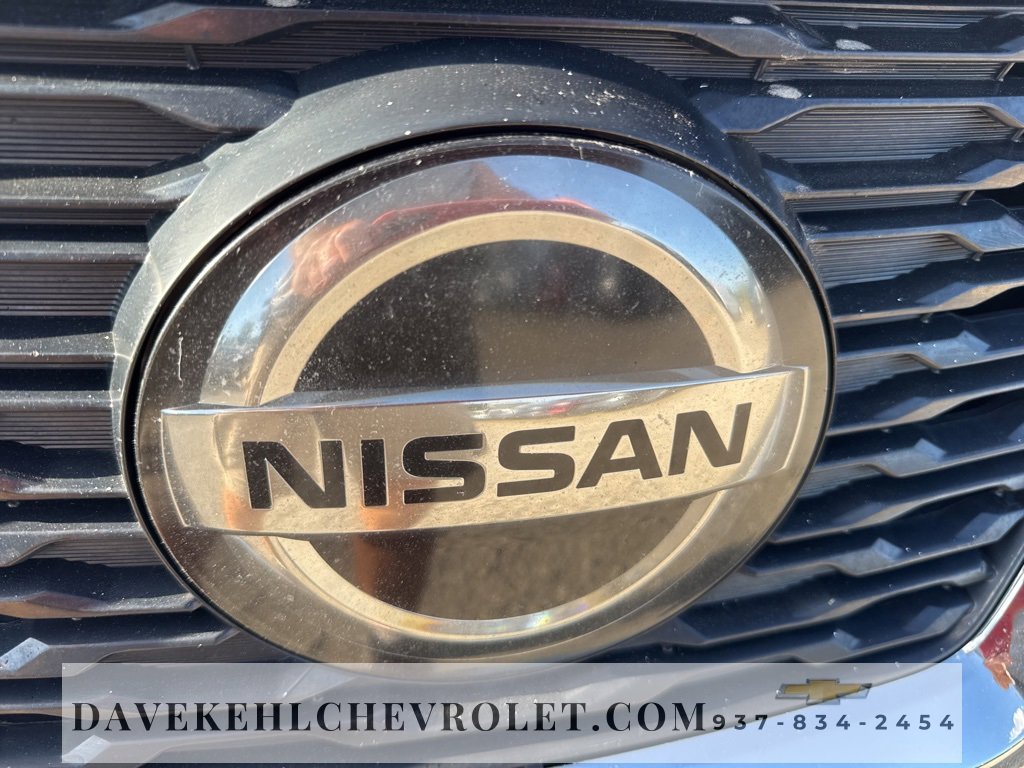 Used 2018 Nissan Rogue S image 33