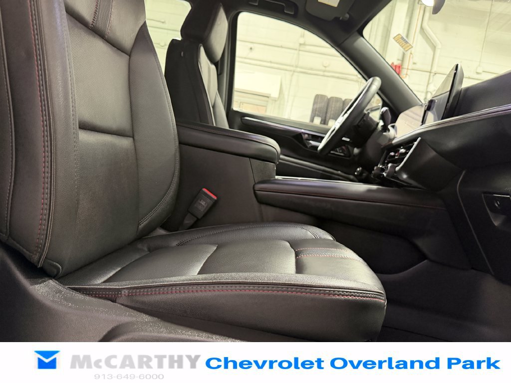Used 2026 Chevrolet Tahoe RST w/ Comfort Package AWD/4WD image 35