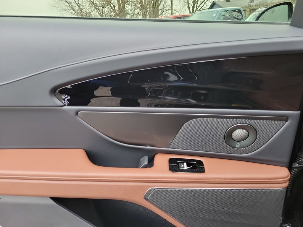 New 2026 Lincoln Nautilus Reserve image 14