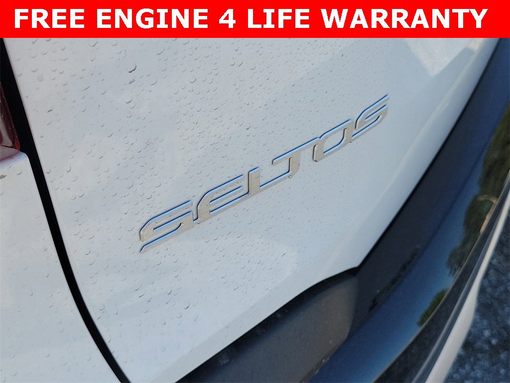 New 2025 Kia Seltos S image 28
