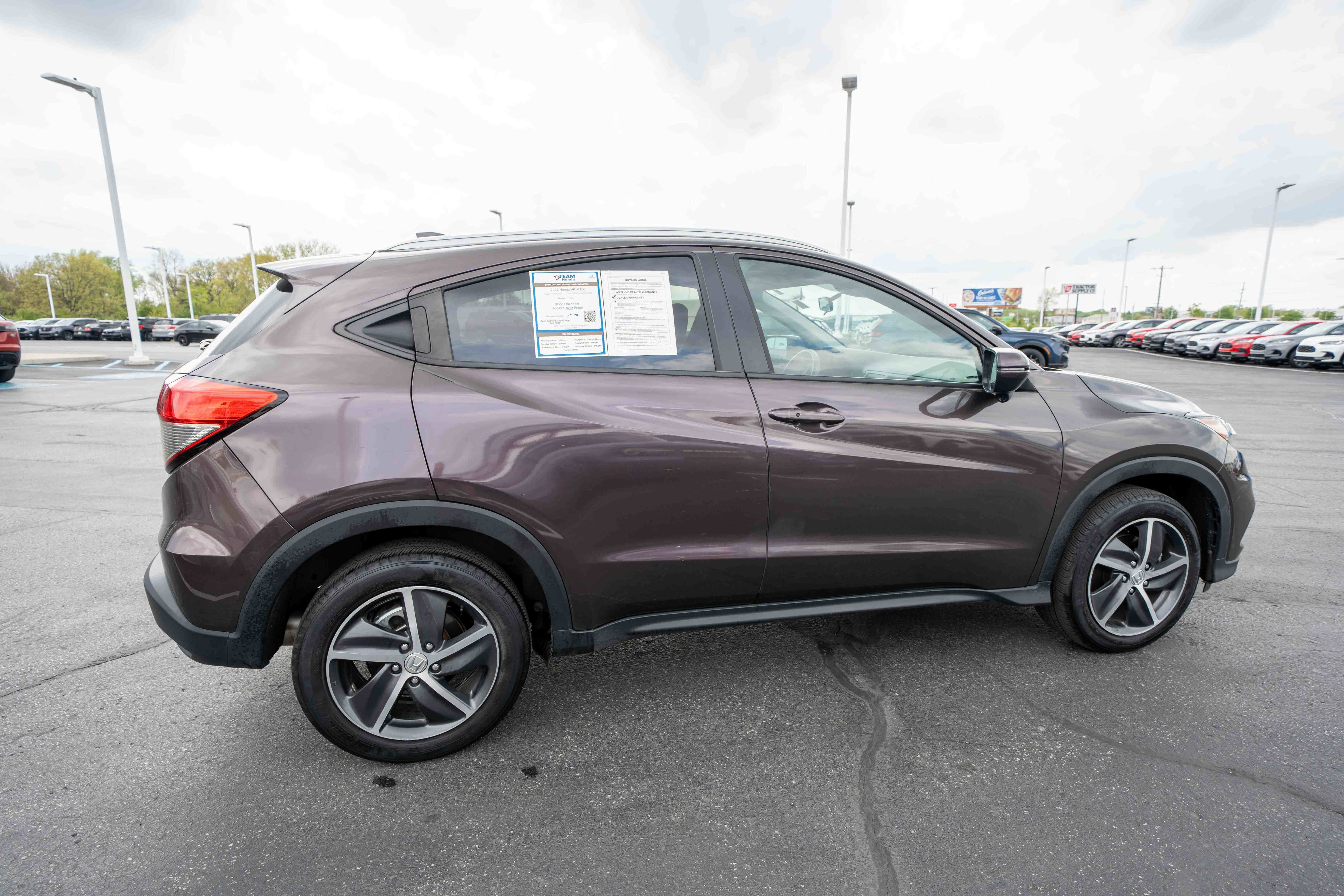 Used 2022 Honda HR-V EX image 6
