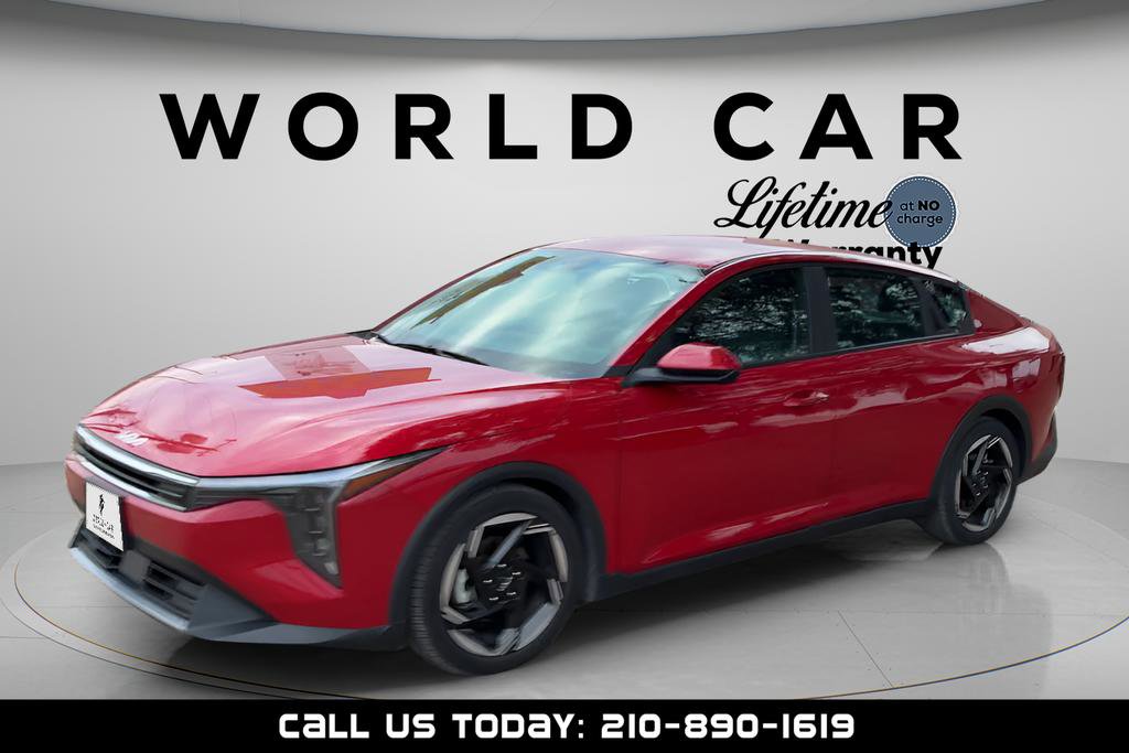 Used 2025 Kia K4 EX image 3