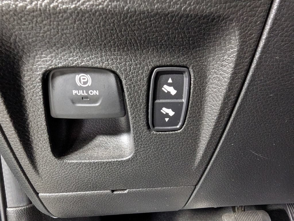Used 2023 RAM 1500 Rebel w/ Rebel Level 1 Equipment Group AWD/4WD image 15