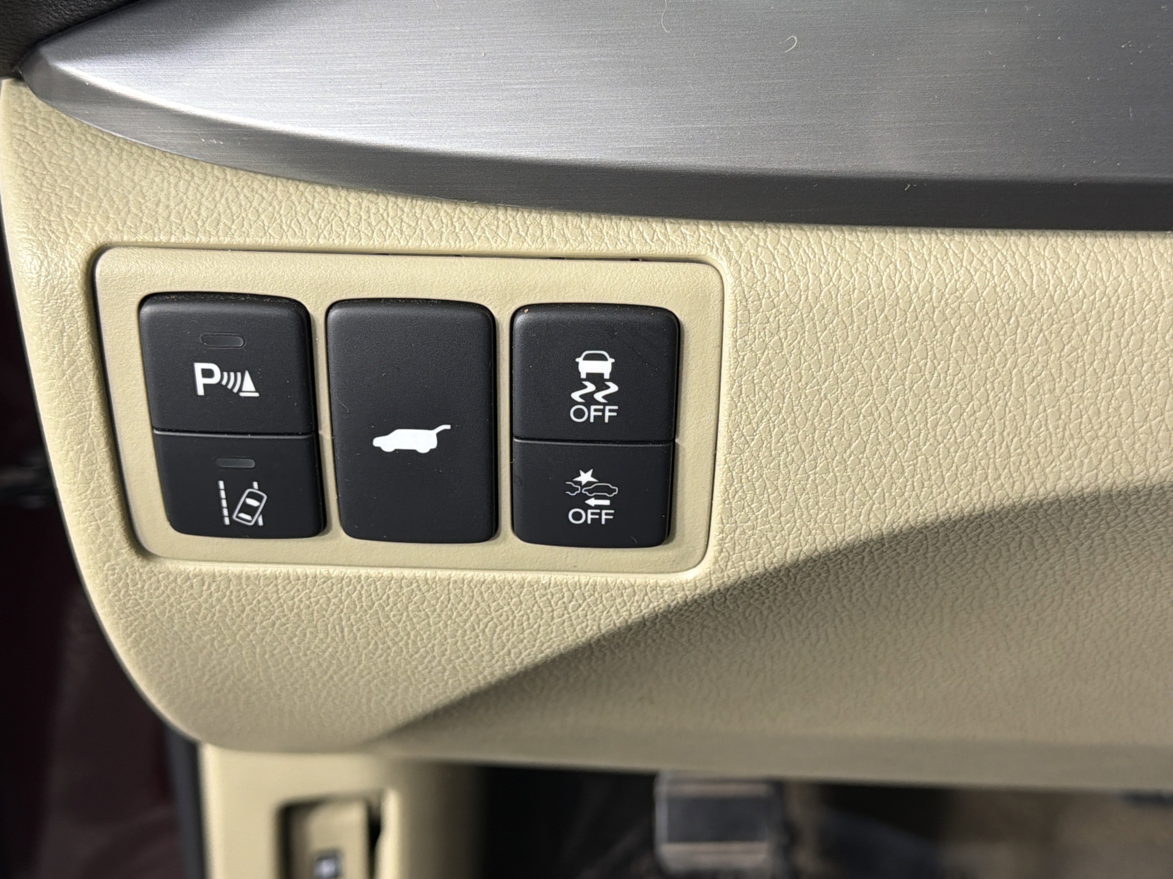 Used 2017 Acura RDX AWD w/ Advance Package image 9