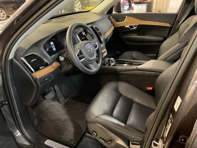 Used 2023 Volvo XC90 B6 Plus w/ Protection Package Premier AWD/4WD image 8