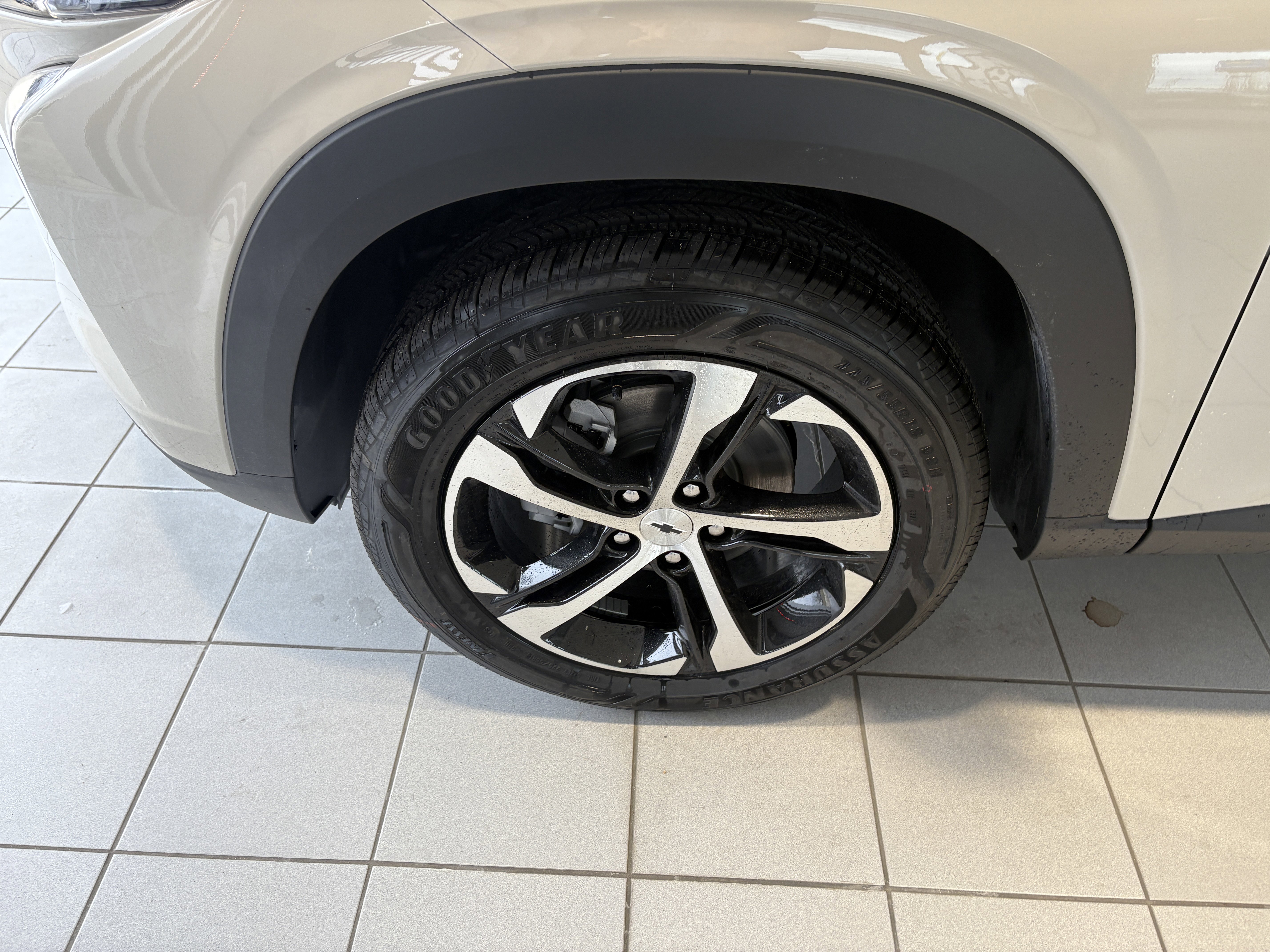 New 2026 Chevrolet Trax RS w/ Driver Confidence Package image 8