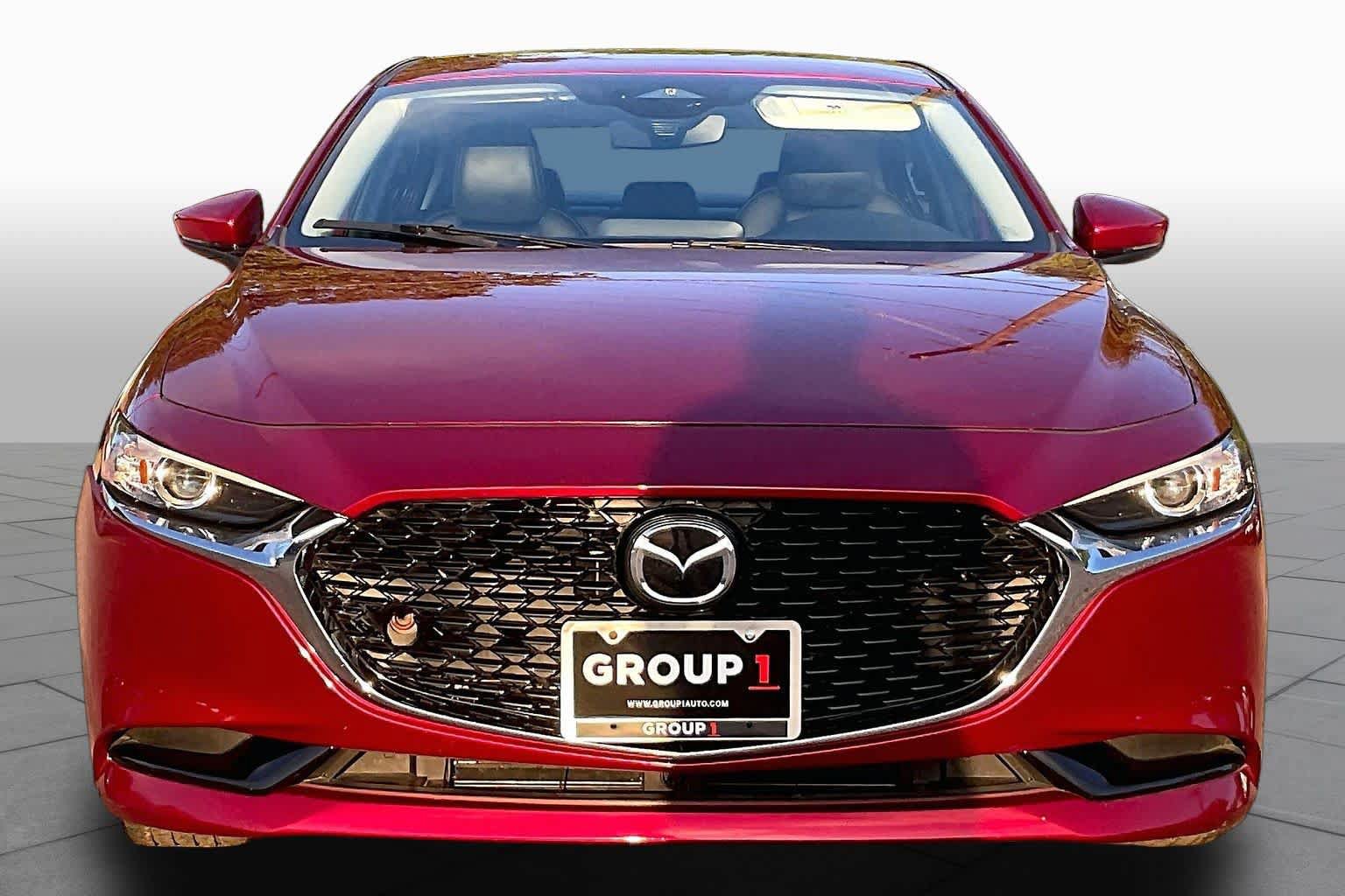 Used 2025 MAZDA MAZDA3 s FWD image 3