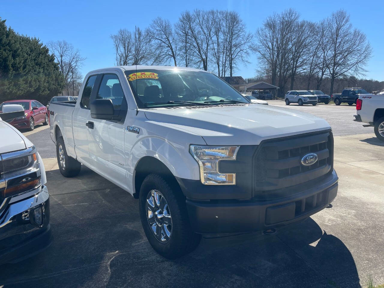 Used 2017 Ford F150 XL w/ Equipment Group 101A Mid image 5