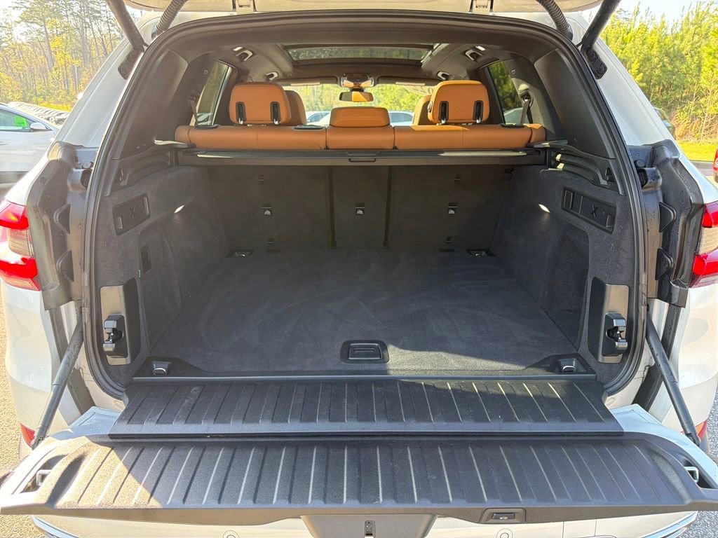 Used 2022 BMW X5 sDrive40i w/ Premium Package image 32