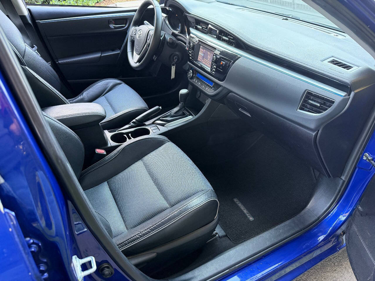 Used 2015 Toyota Corolla S FWD image 22