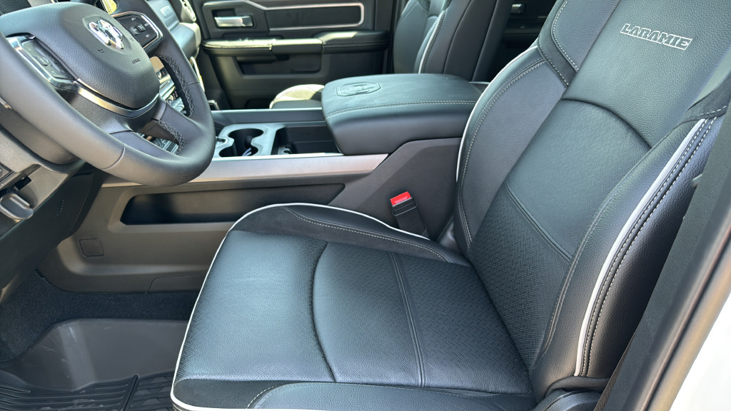 New 2026 RAM 3500 Laramie w/ Night Edition AWD/4WD image 21