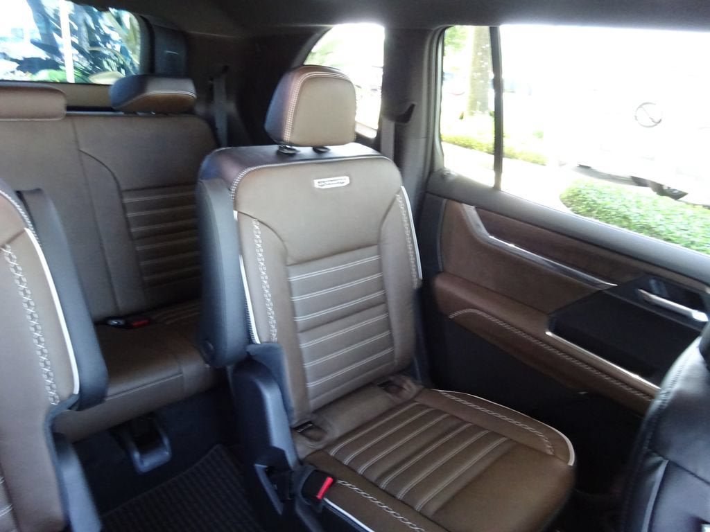 New 2026 GMC Acadia Denali Ultimate AWD/4WD image 16