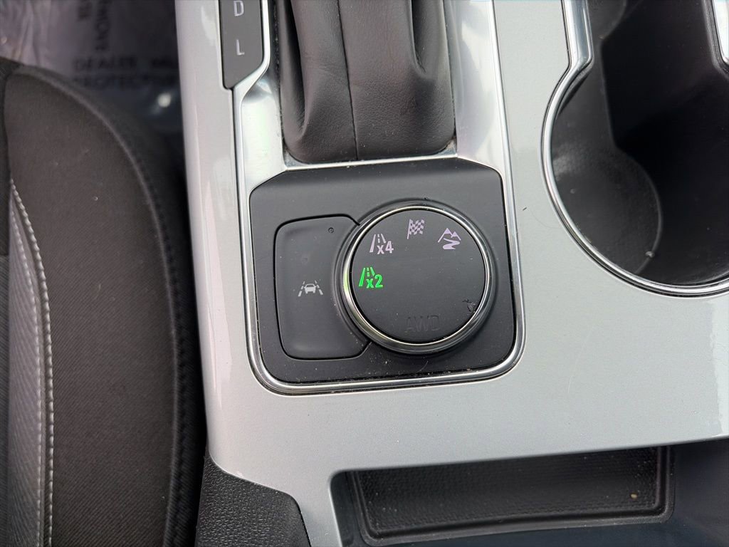 Used 2025 Chevrolet Blazer LT image 20