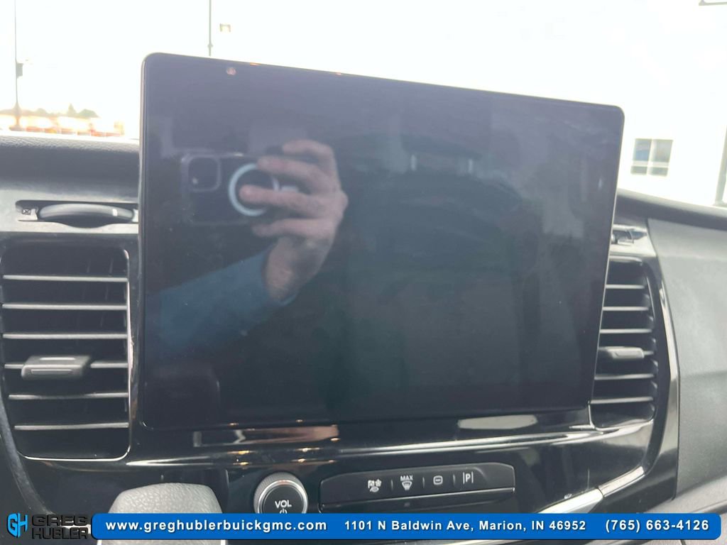 Used 2024 Ford Transit 350 XLT image 21