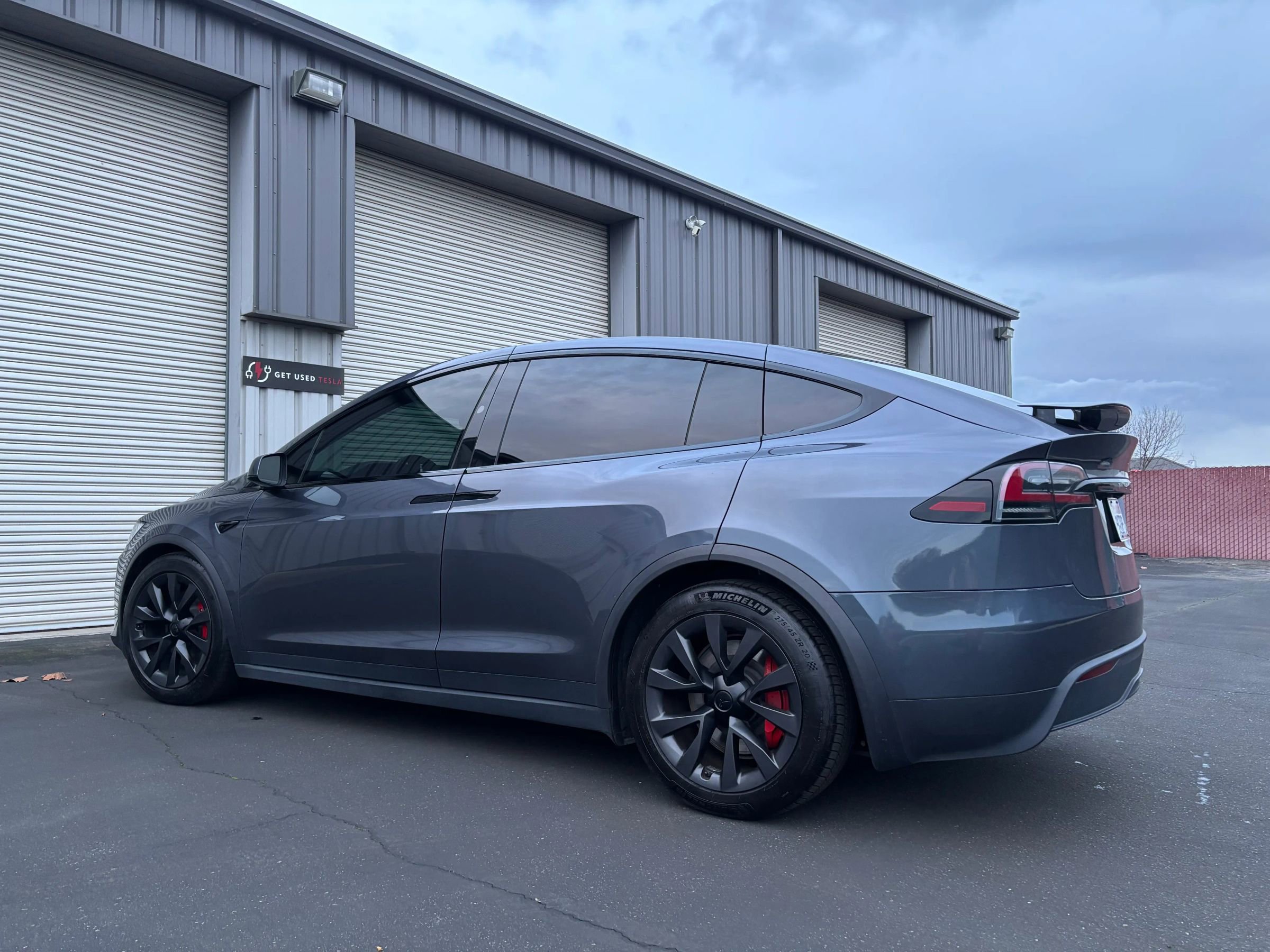 Used 2023 Tesla Model X Plaid image 9