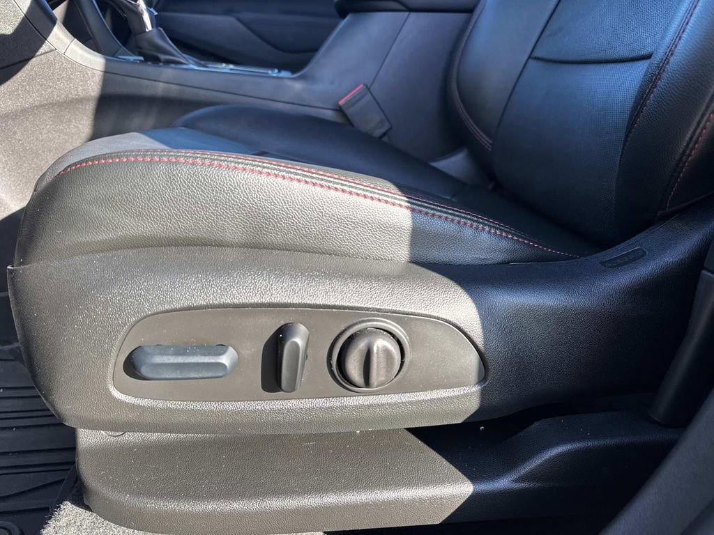 Certified 2024 Chevrolet Equinox RS w/ RS Leather Package image 15