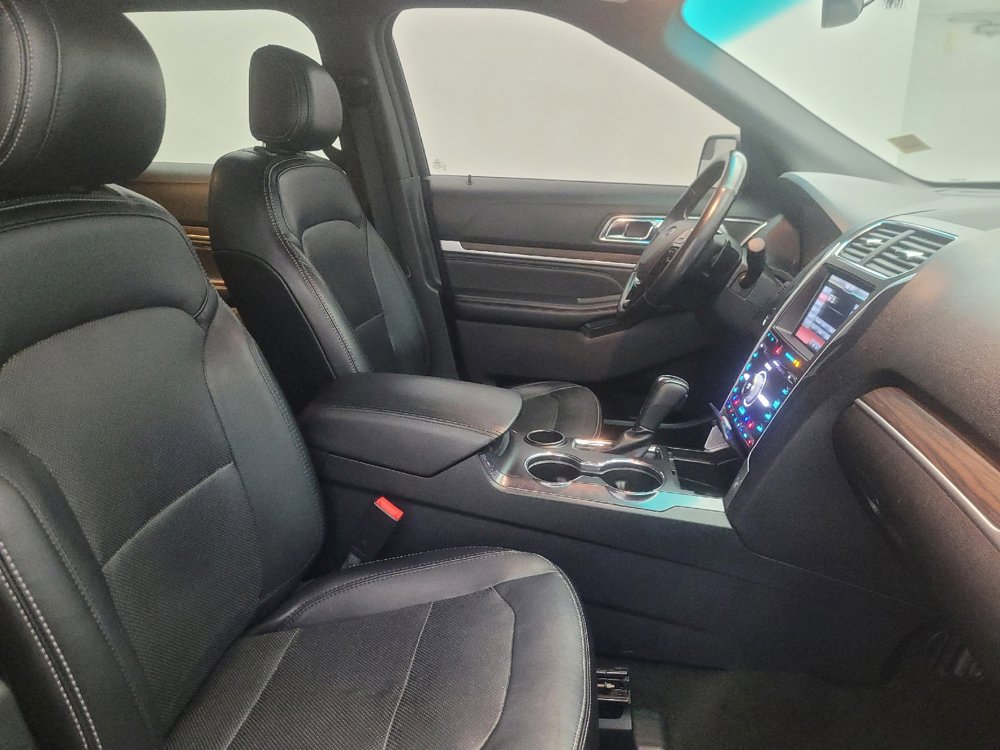 Used 2016 Ford Explorer Limited FWD image 21