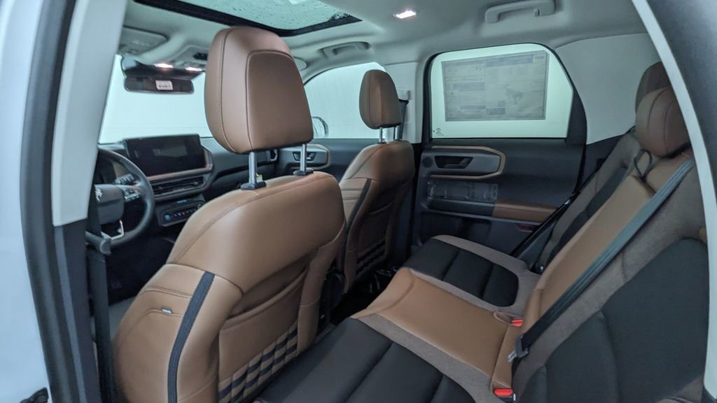 New 2025 Ford Bronco Sport Outer Banks w/ Sasquatch Outer Banks Package image 35