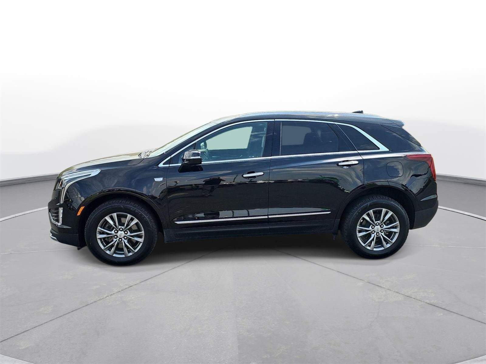 Certified 2023 Cadillac XT5 Premium Luxury AWD/4WD image 8