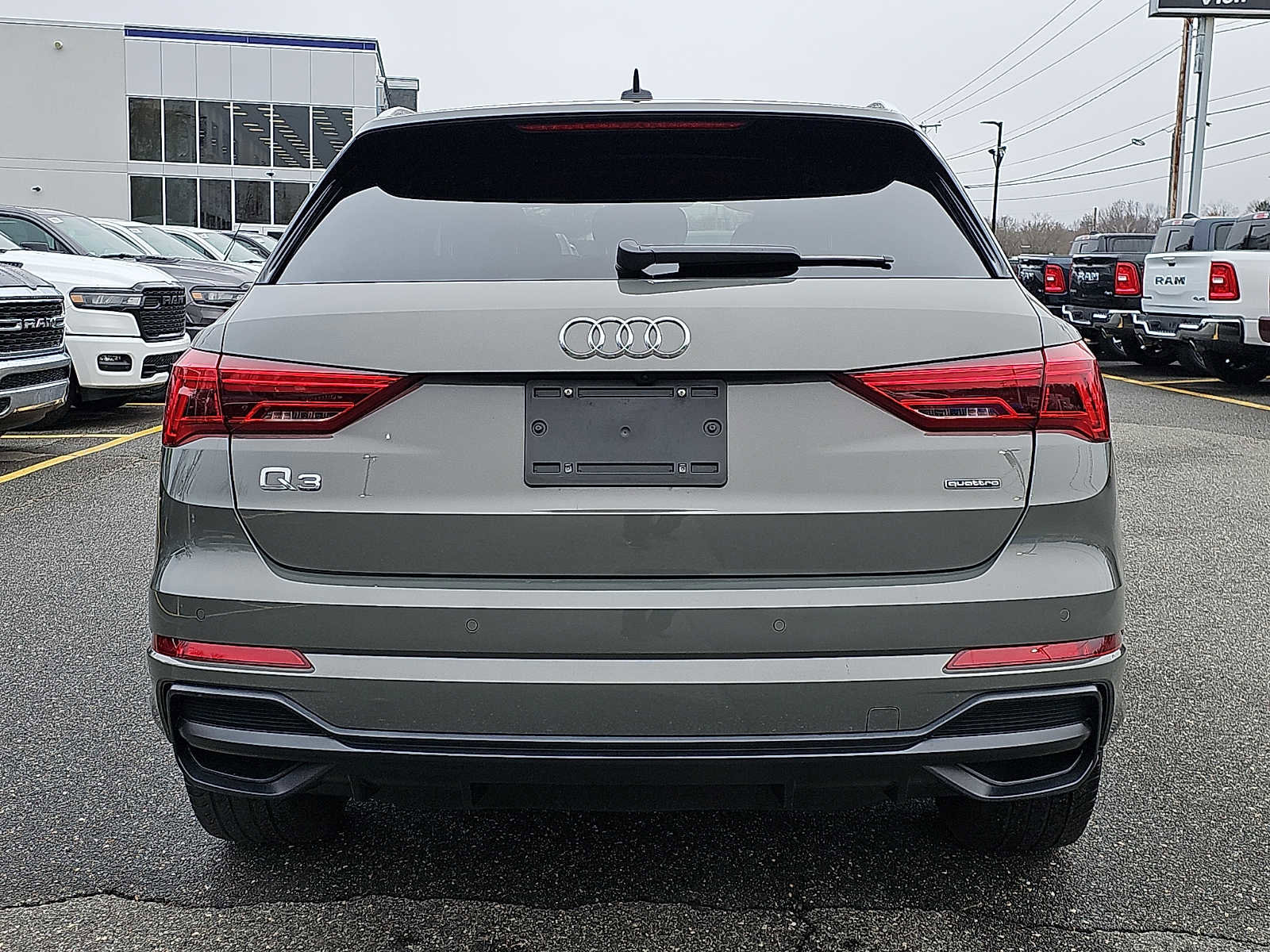 Used 2021 Audi Q3 2.0T Premium image 5