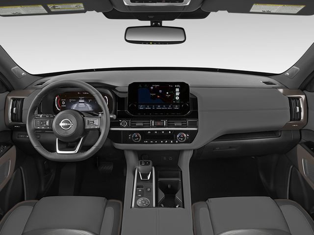 Used 2024 Nissan Pathfinder Platinum AWD/4WD image 3