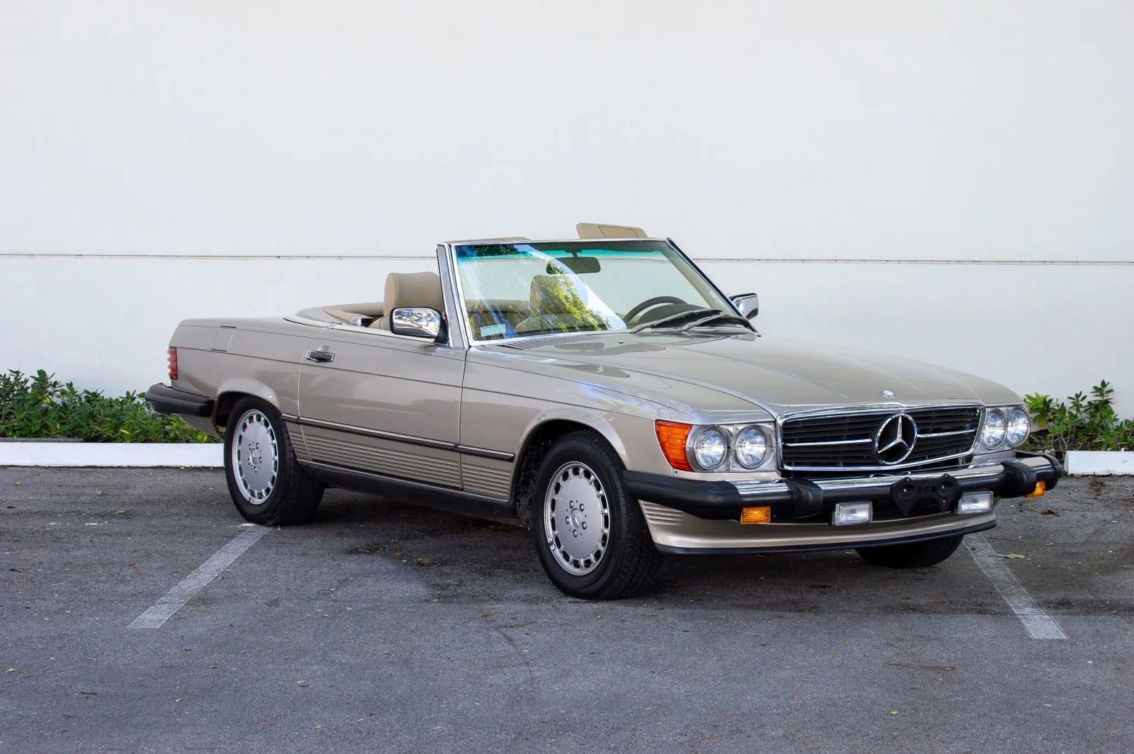 Used 1989 Mercedes-Benz 560 SL image 17