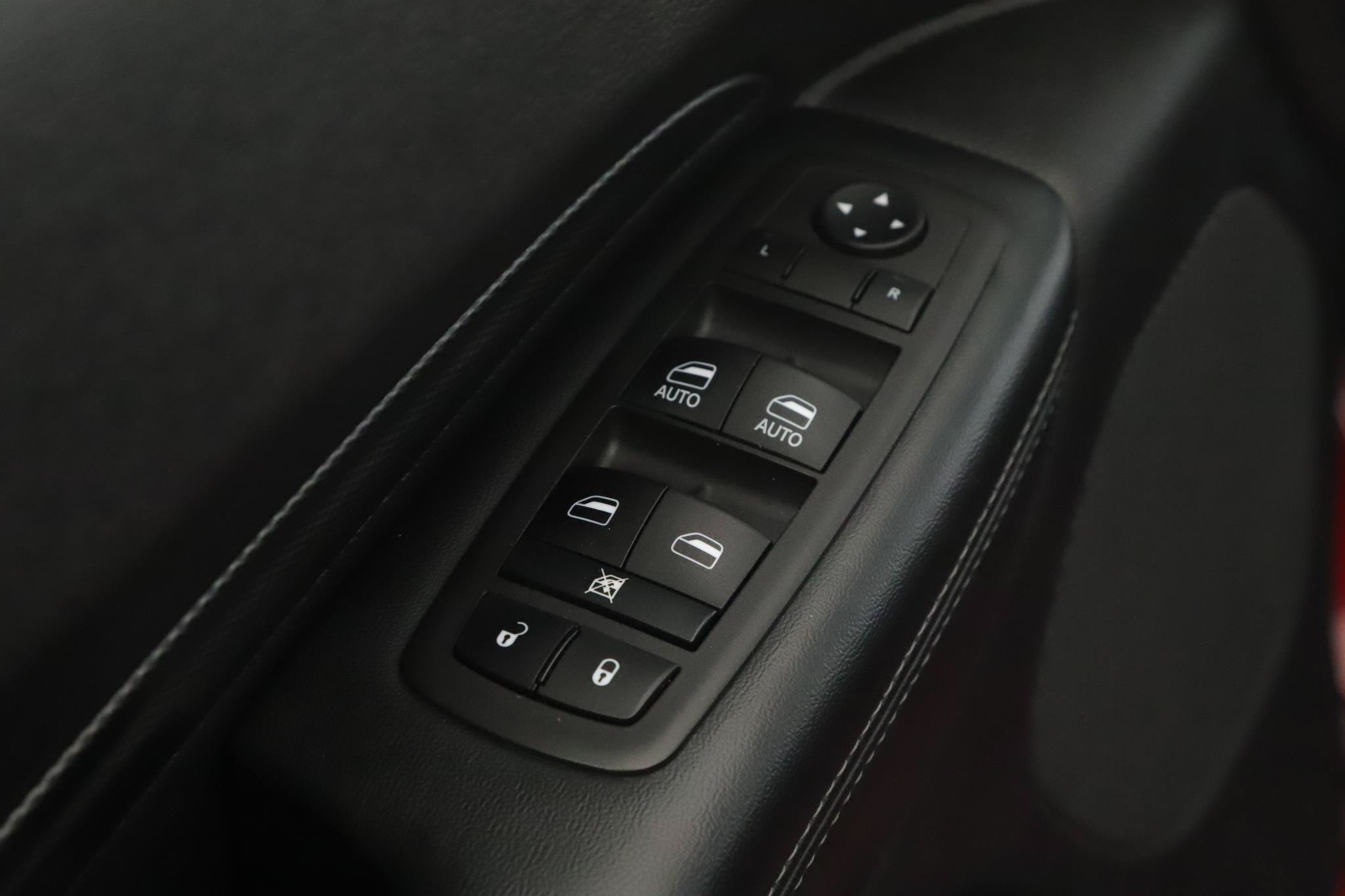 Used 2022 Dodge Durango GT w/ Blacktop Package AWD/4WD image 8
