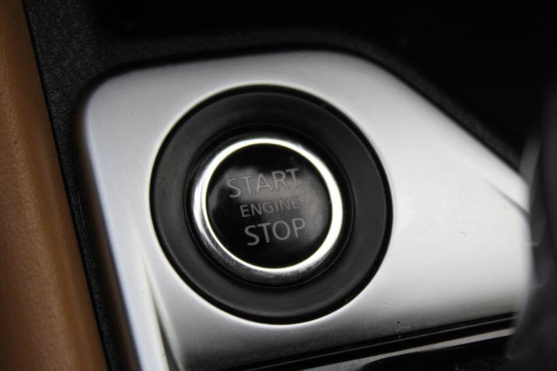 Used 2022 Nissan Sentra SV w/ SV Premium Package FWD image 33