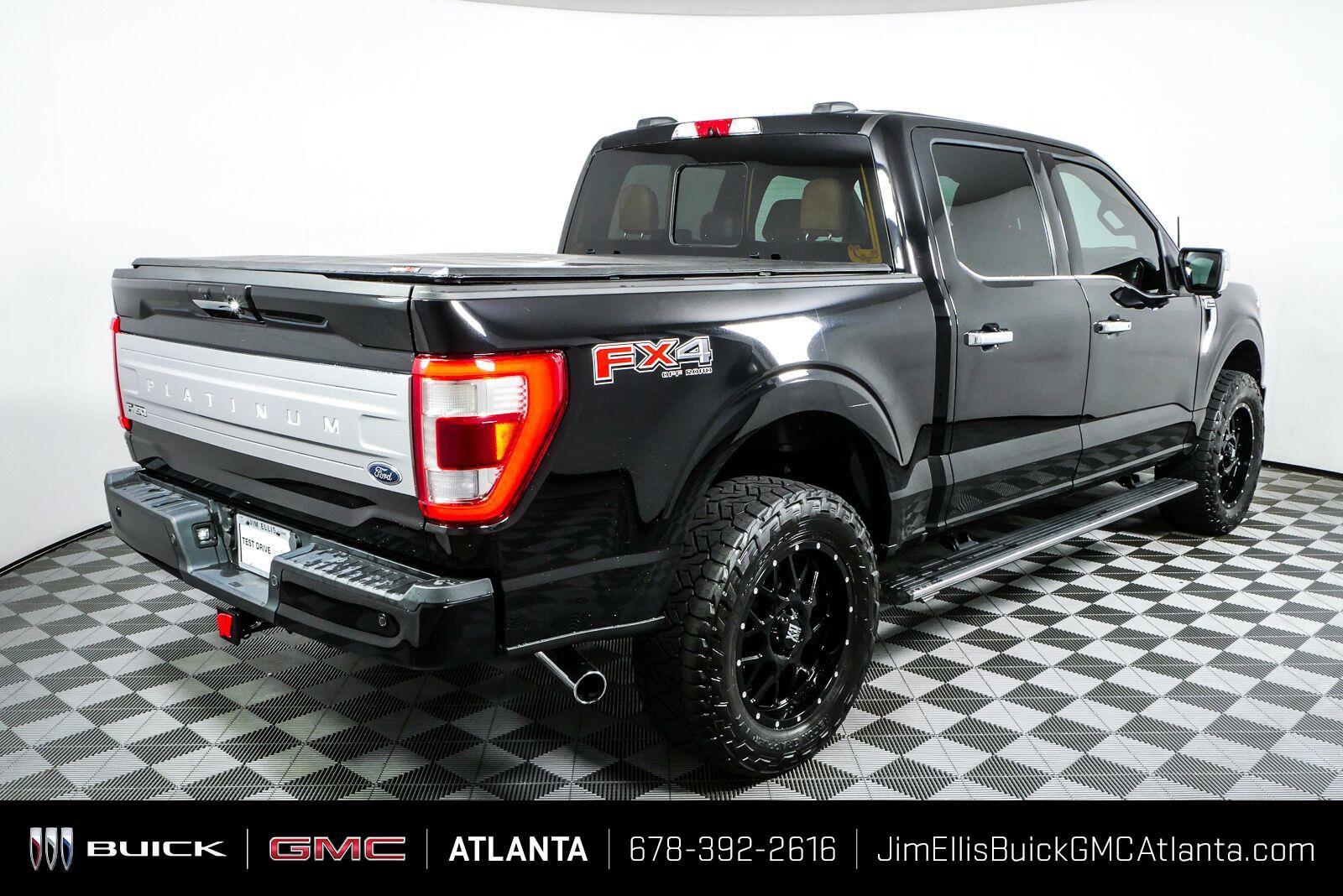 Used 2021 Ford F150 Platinum w/ FX4 Off-Road Package AWD/4WD image 3