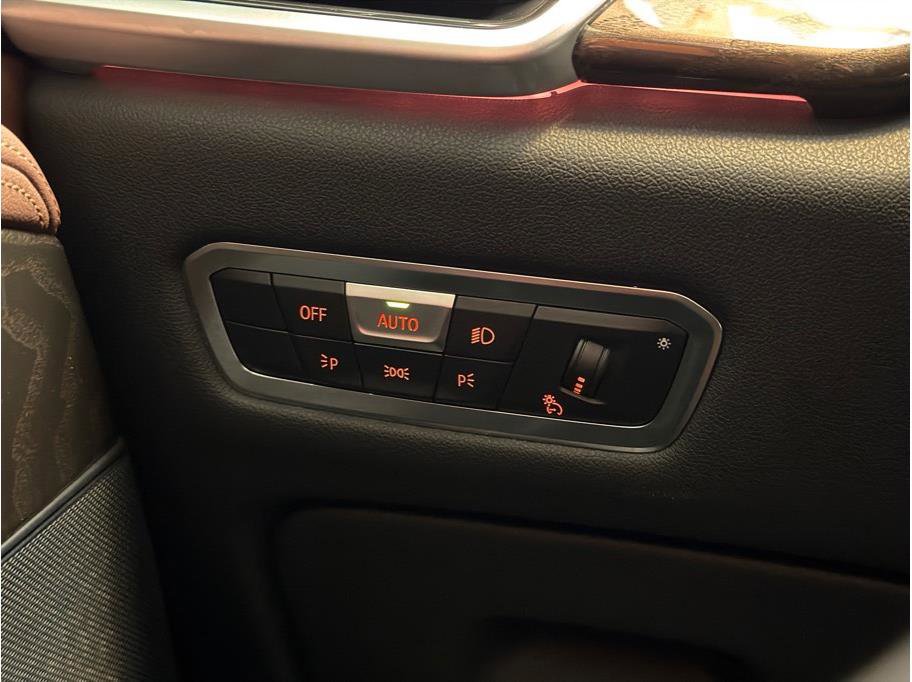 Used 2023 BMW X5 sDrive40i image 21