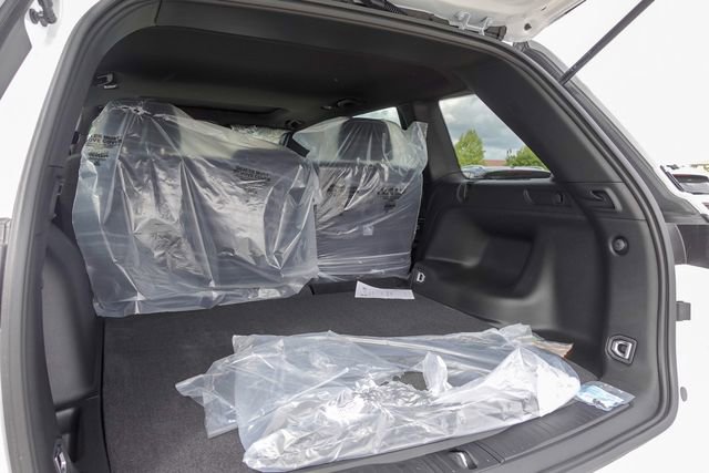 New 2025 Jeep Grand Cherokee Laredo X image 26