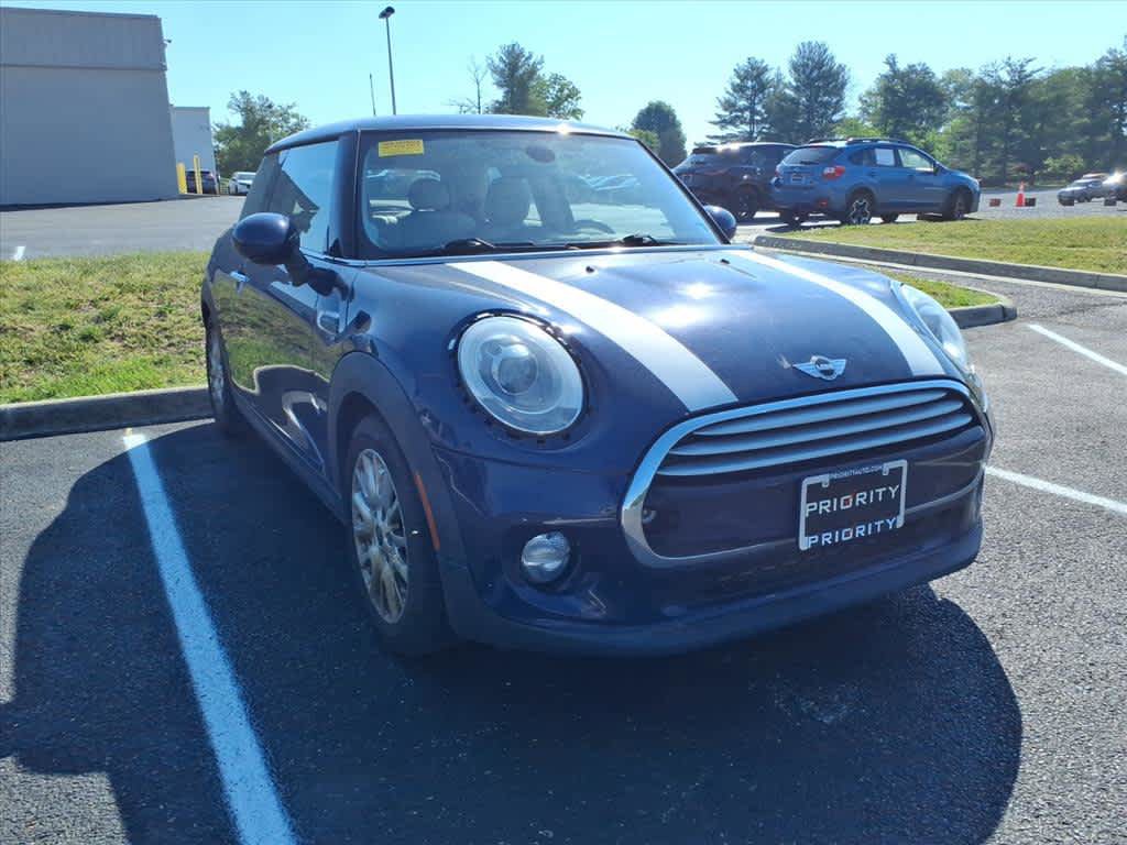 Used 2014 MINI Cooper 2-Door Hardtop FWD image 10