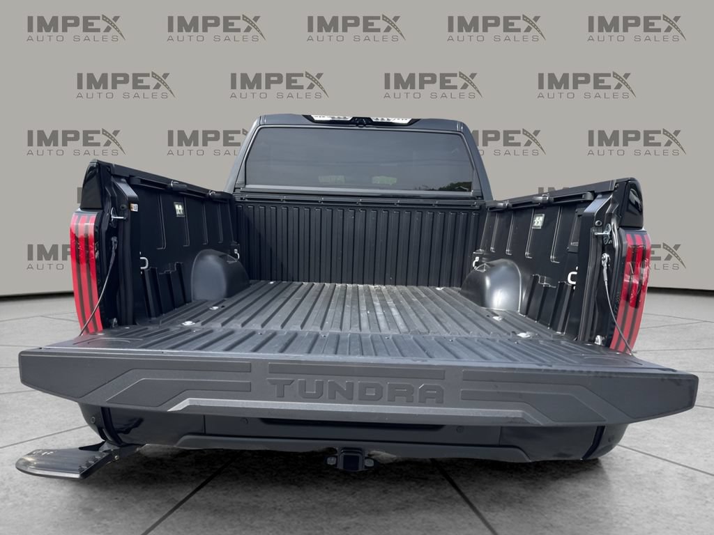 Used 2025 Toyota Tundra Platinum AWD/4WD image 30
