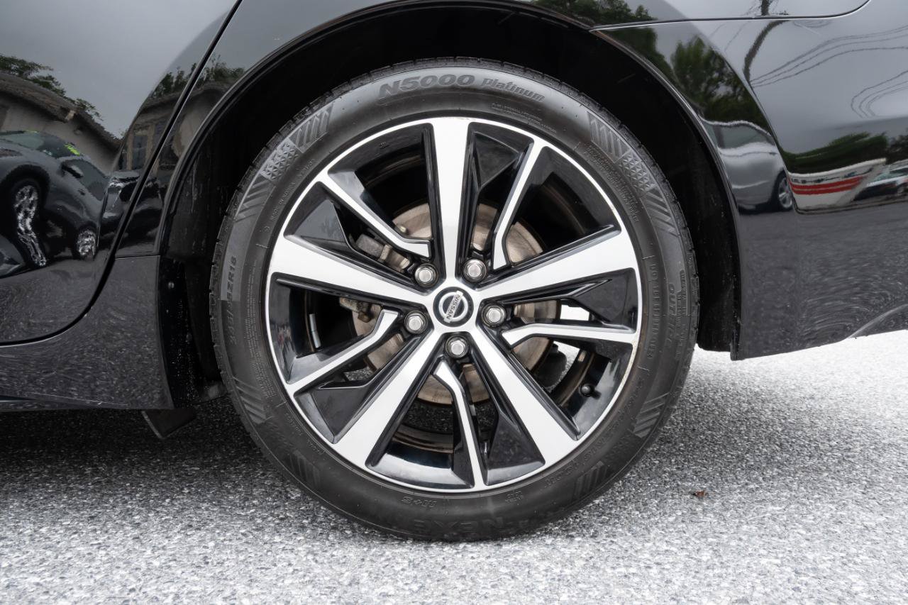 Used 2022 Nissan Maxima SV w/ Floor Mat Group FWD image 37