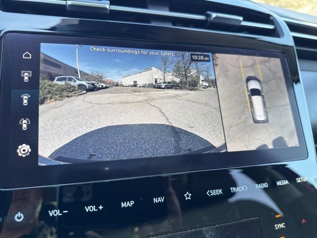 Certified 2023 Hyundai Tucson Limited AWD/4WD image 11