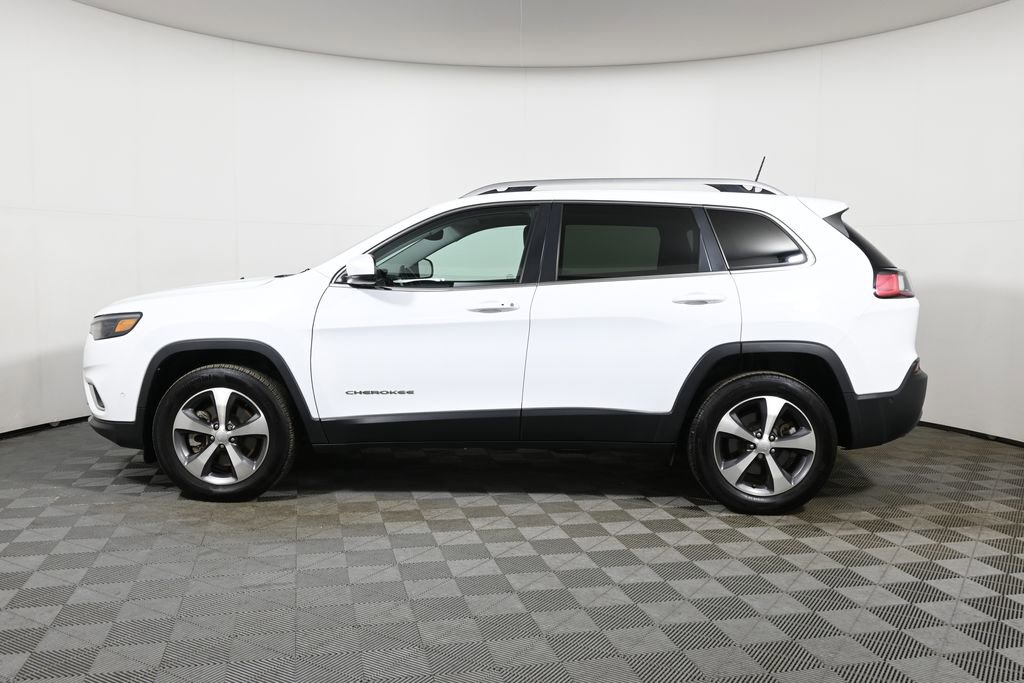 Used 2021 Jeep Cherokee Limited w/ Elite Package image 2