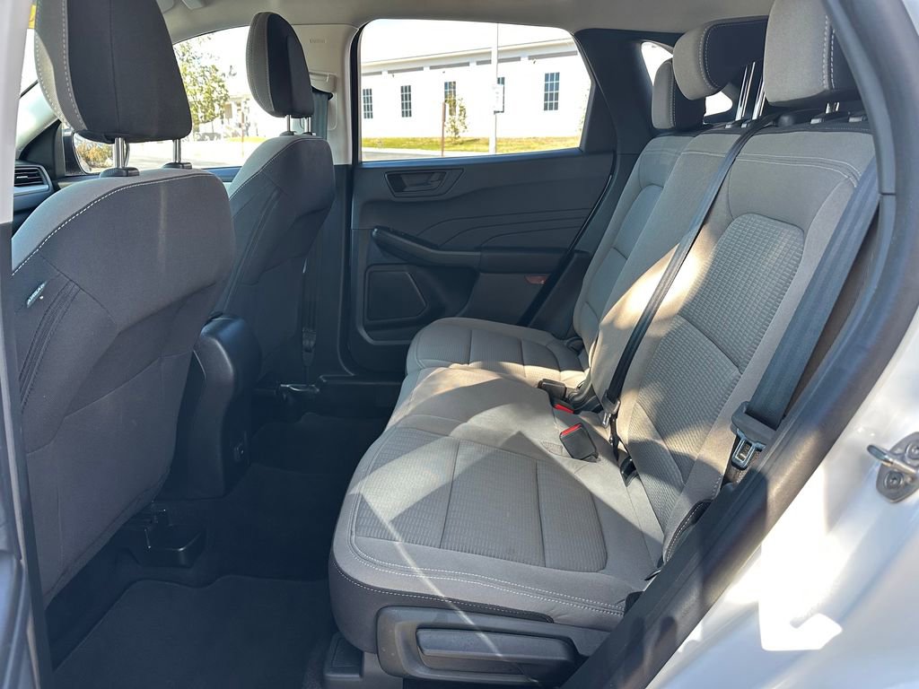 Used 2022 Ford Escape S image 22
