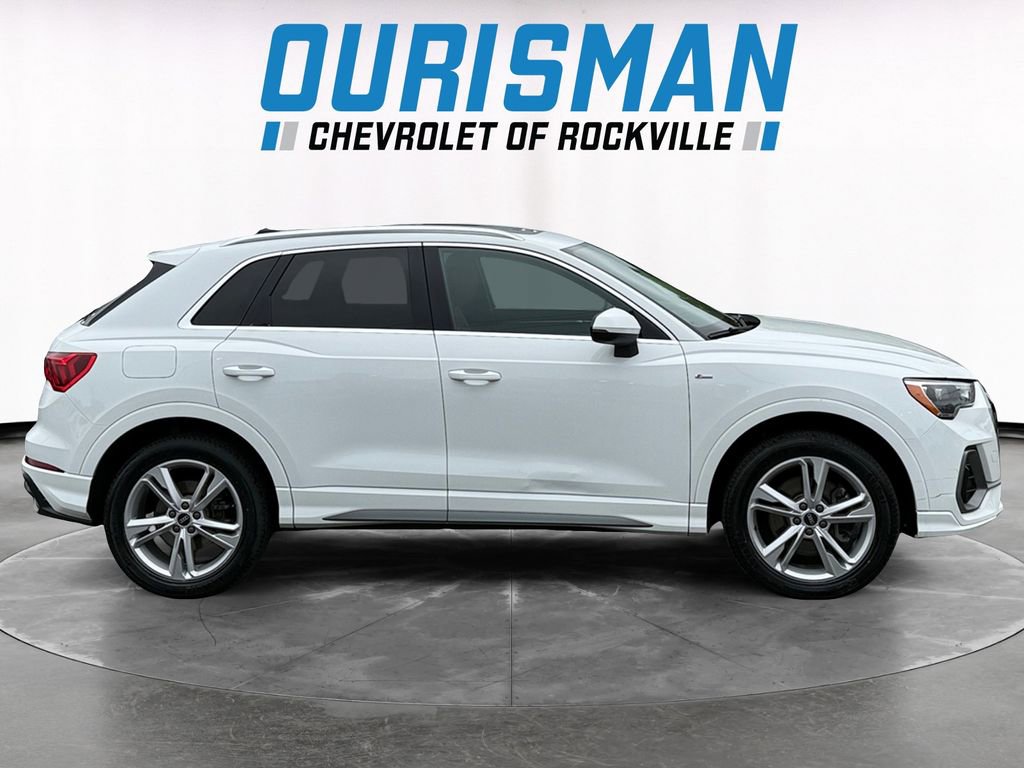 Used 2022 Audi Q3 2.0T Premium w/ Convenience Package AWD/4WD image 7