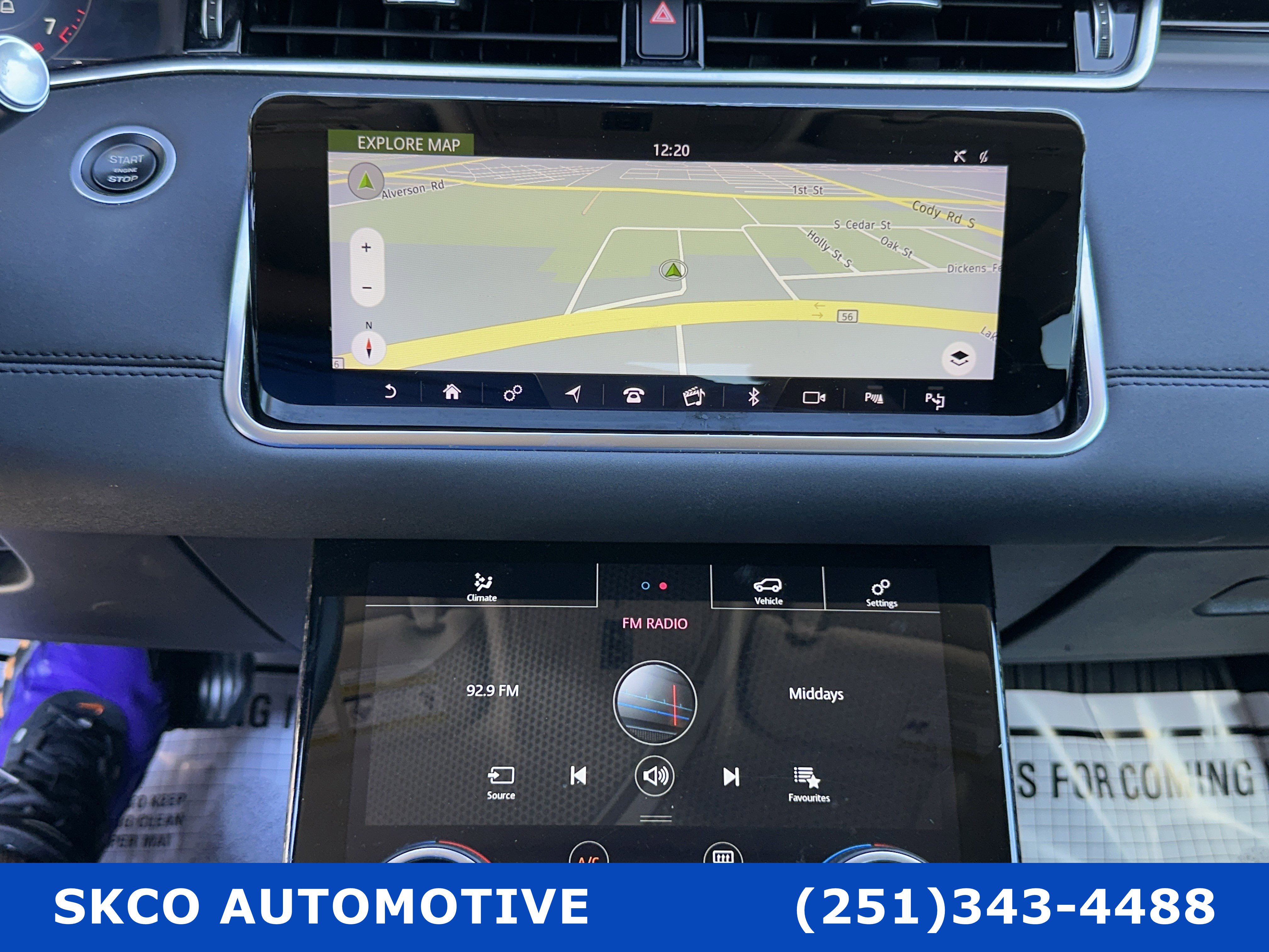 Used 2020 Land Rover Range Rover Evoque SE image 16