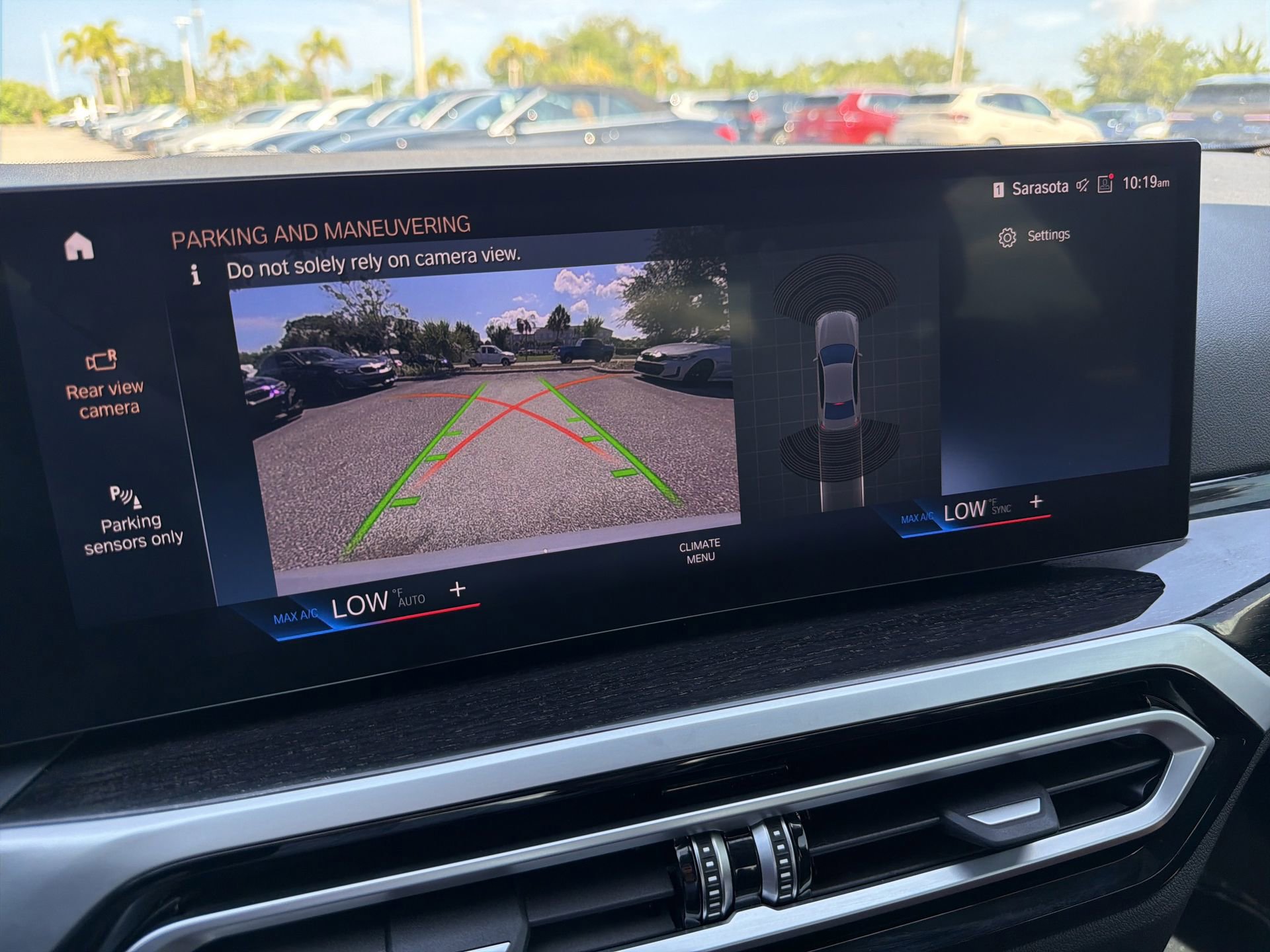 Certified 2024 BMW 330e w/ Premium Package RWD image 24