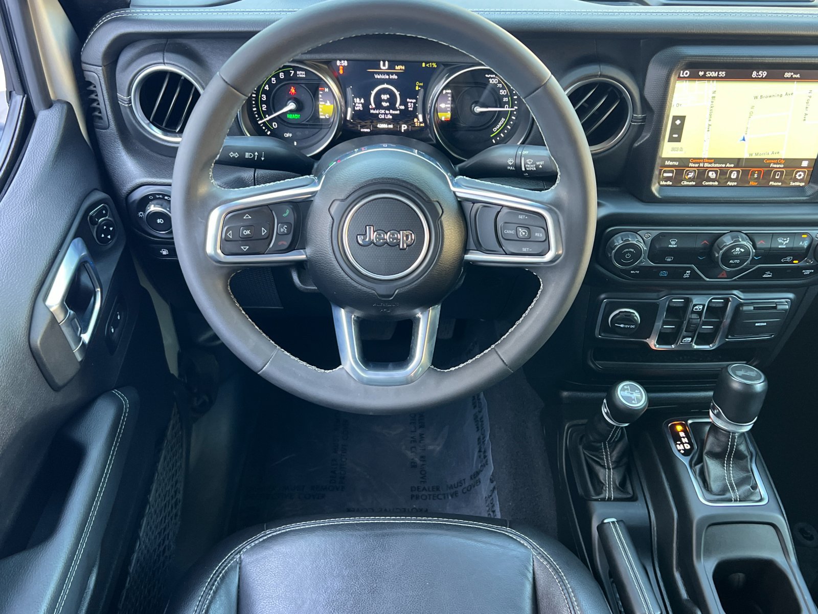 Used 2023 Jeep Wrangler Unlimited Sahara AWD/4WD image 14